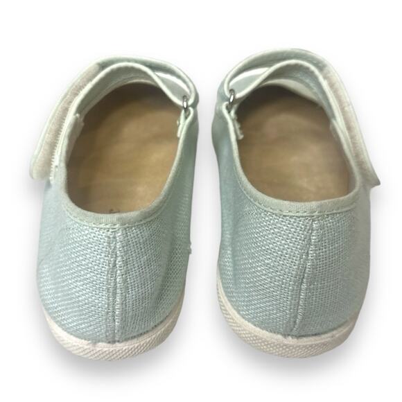 Youth Girl Mary Jane Canvas Sneaker by Childrenchic Size 13 - Picture 6 of 10